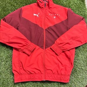 Puma Red Windbreaker Jacket Sporty Design